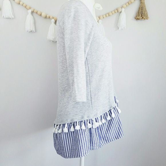Moa Moa Grey Knit Top Blue Tassel Hem XS EUC Boho - Picture 5 of 8